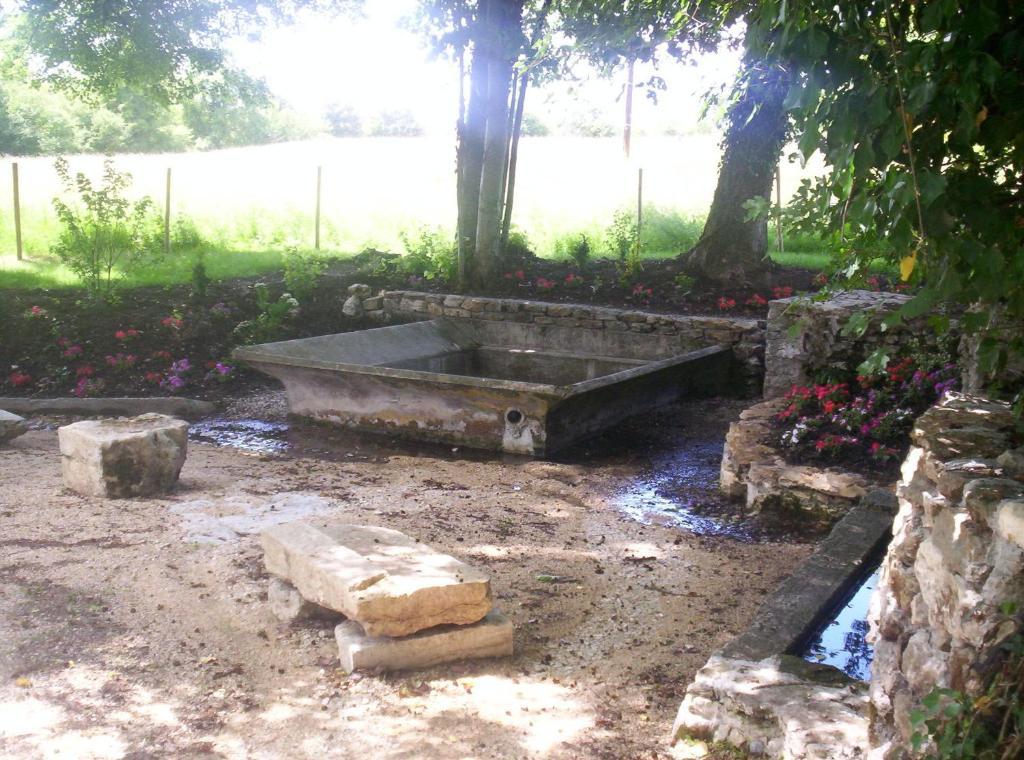 Auberge De Mandrin Dullin ภายนอก รูปภาพ